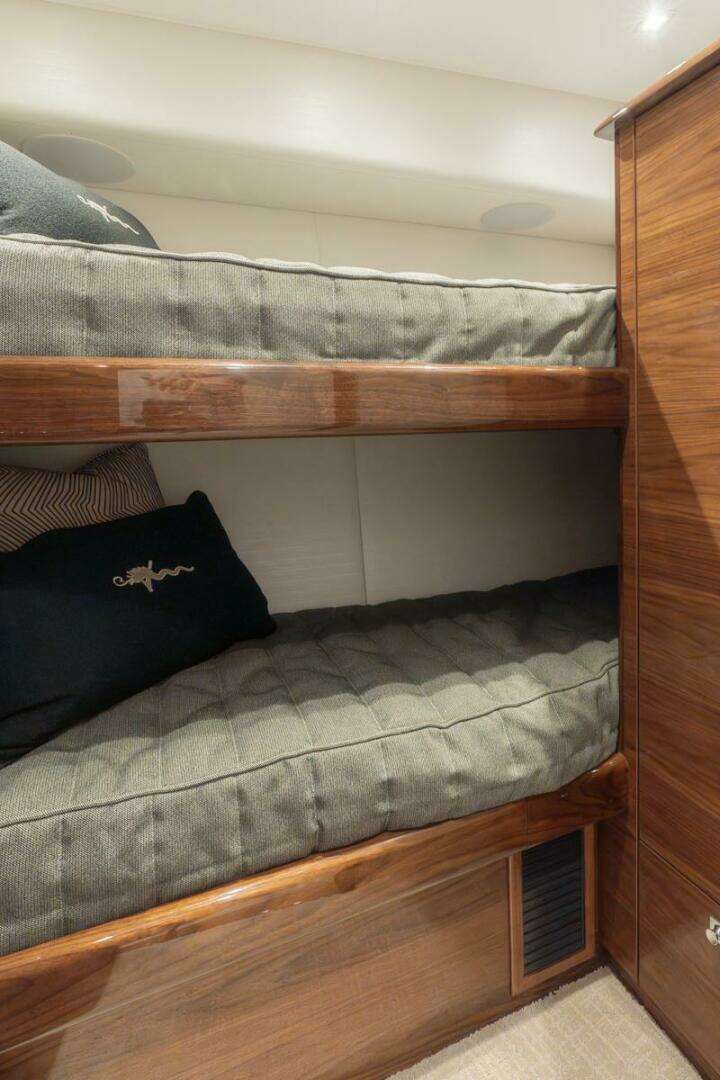 2025 Viking 64 Convertible - Image 6