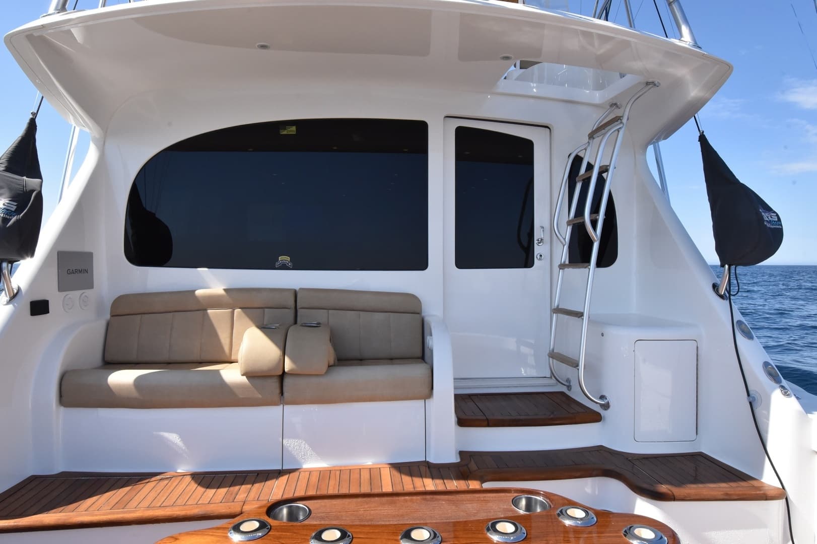 2016 Viking 55 Convertible - Image 6