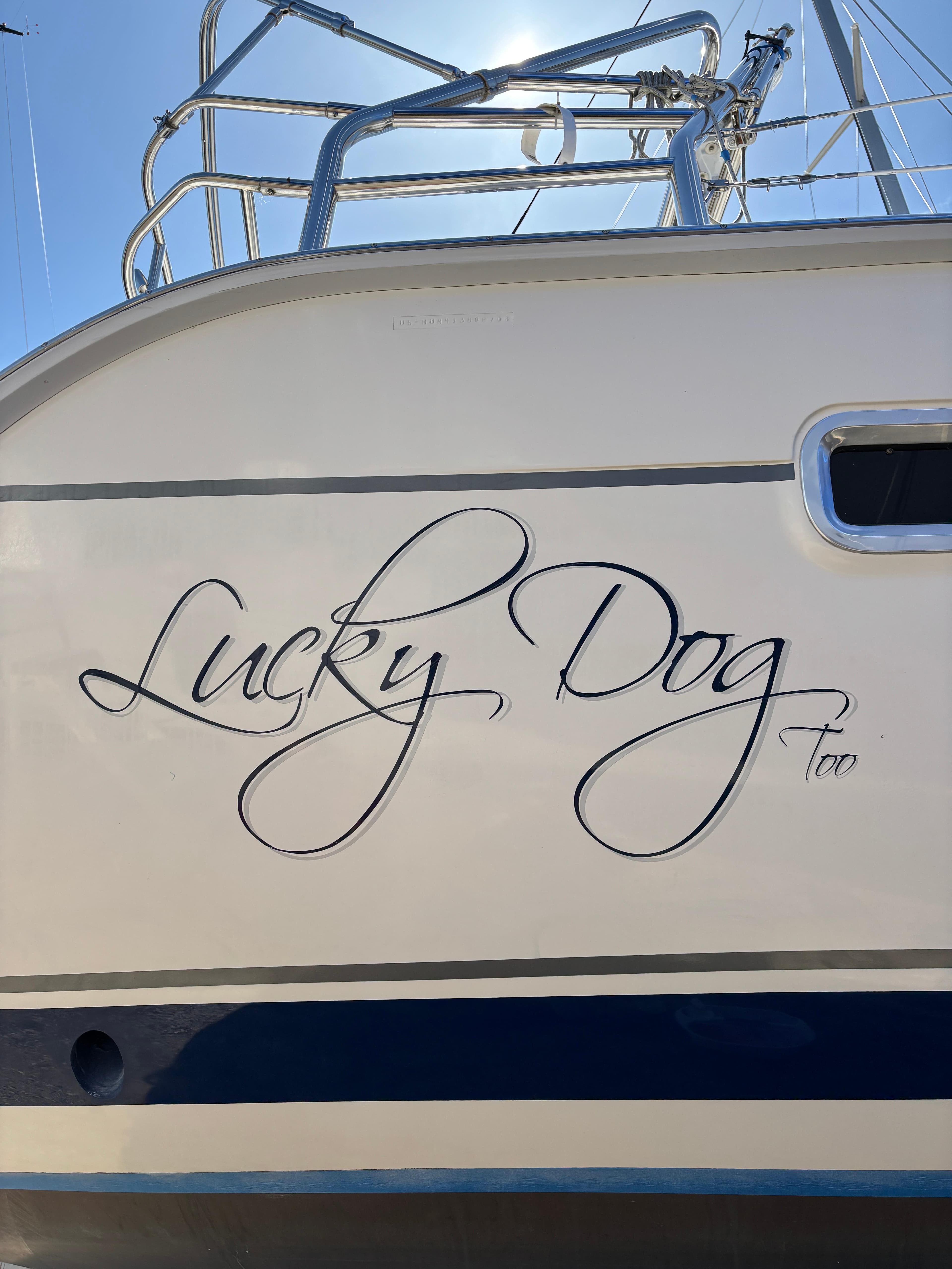2008 Hunter 41 Deck Salon - 13
