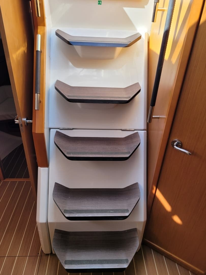 2017 Jeanneau Sun Odyssey 44 DS - Image 32