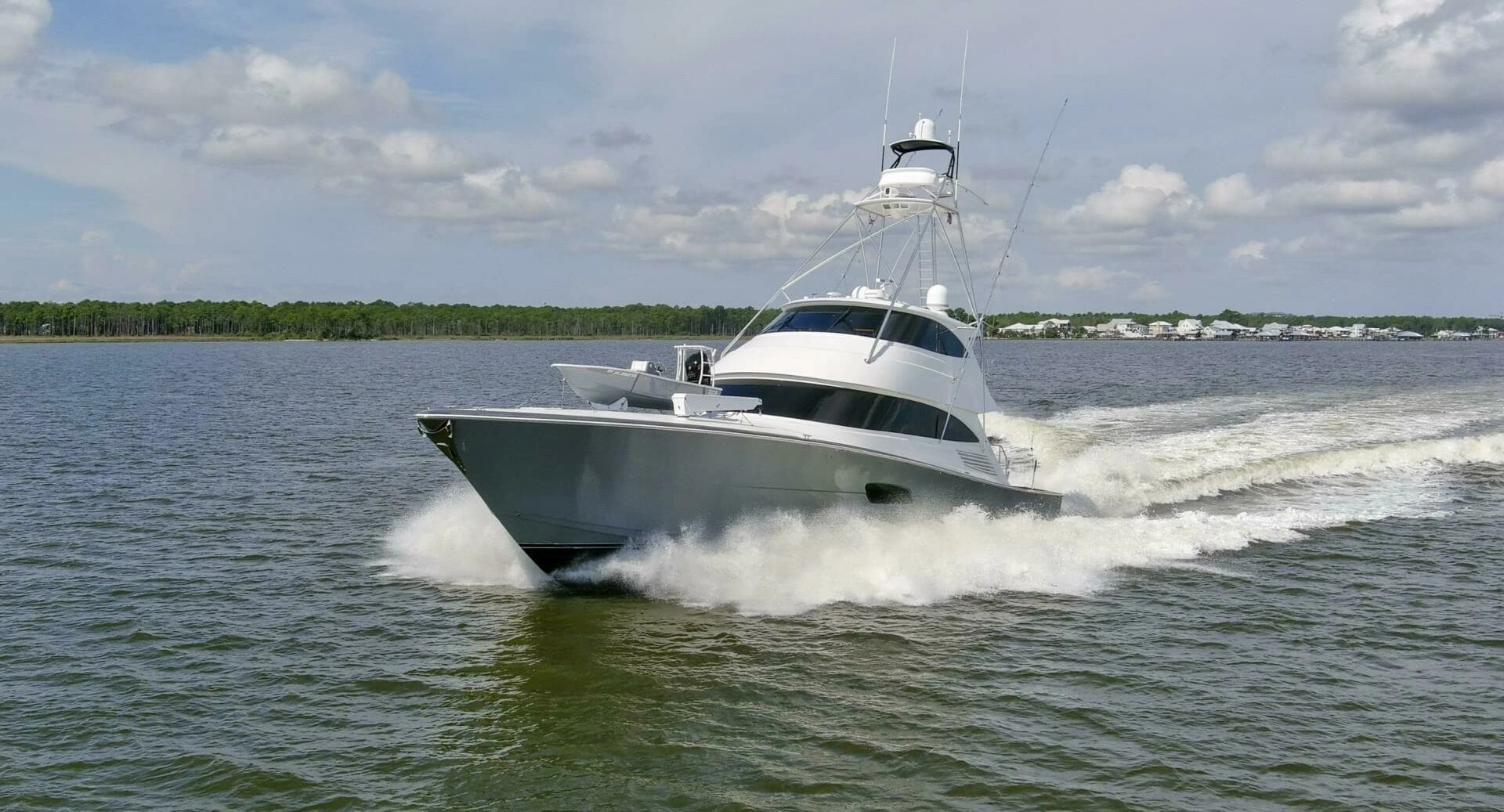 2016 Viking 92 Enclosed Bridge - Image 94