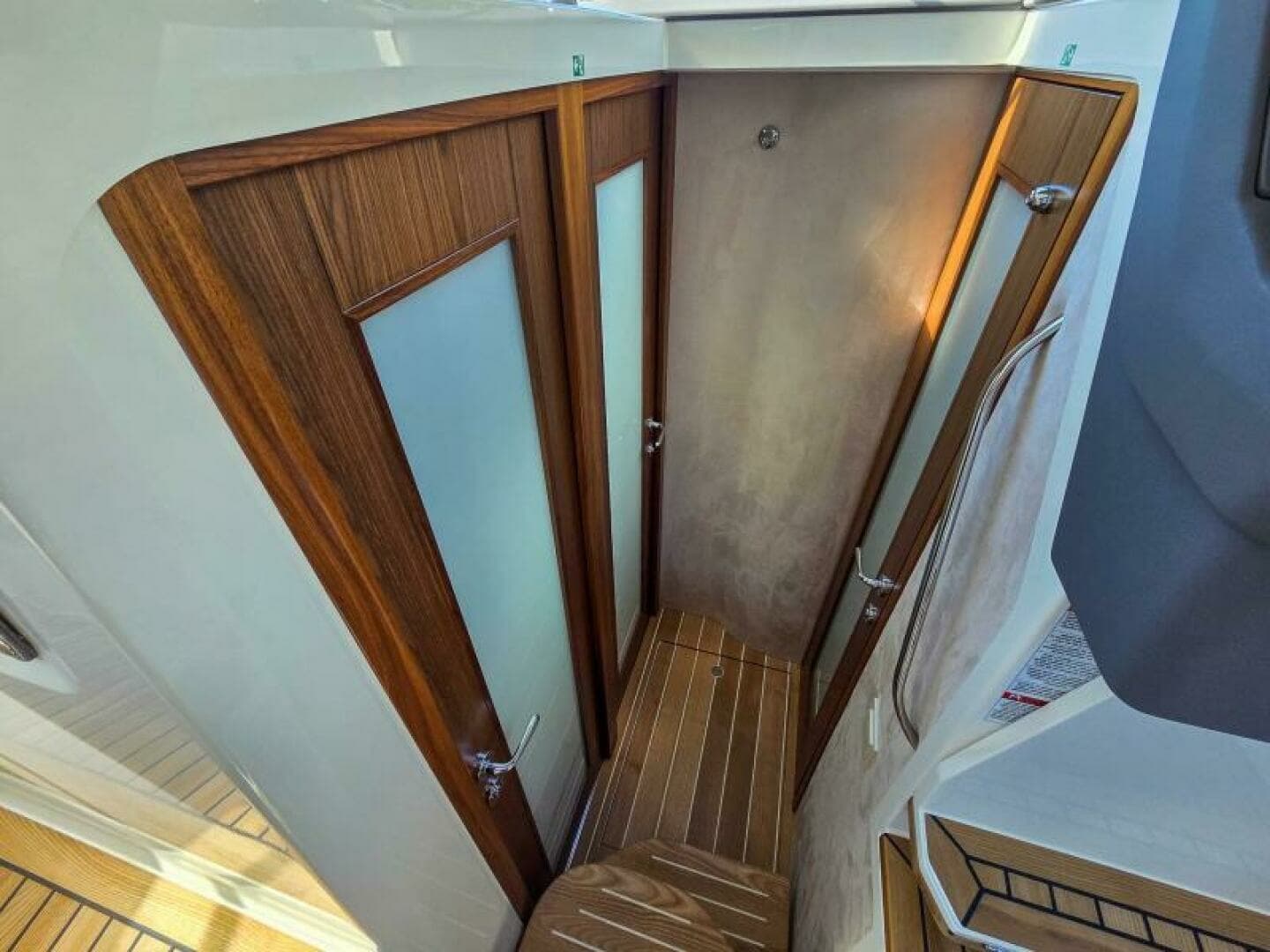 2026 Marex 330 Scandinavia - Image 40