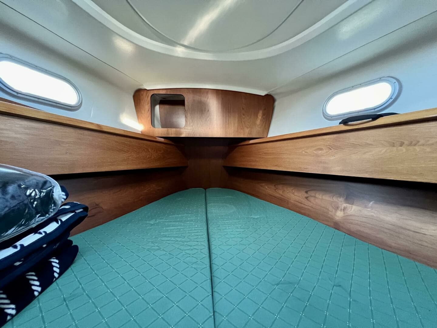 2005 Jeanneau Sun Odyssey 35 - Image 70
