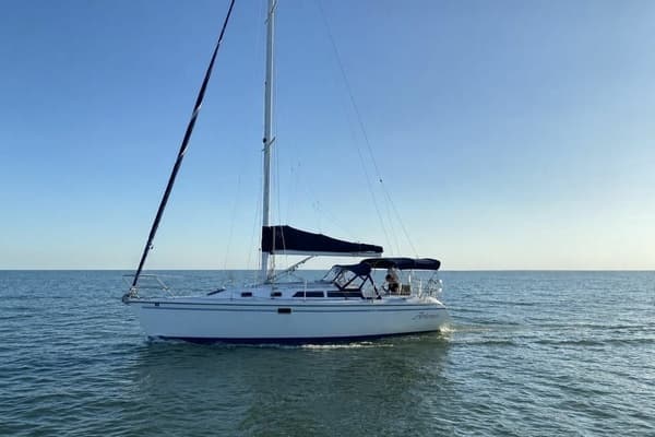 1996 Catalina 320 - Image 1