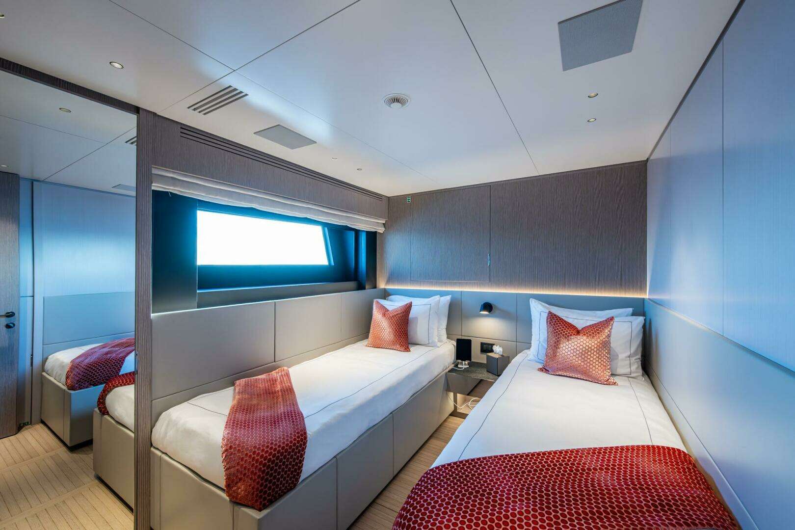 2023 Benetti 34M OASIS - Image 60
