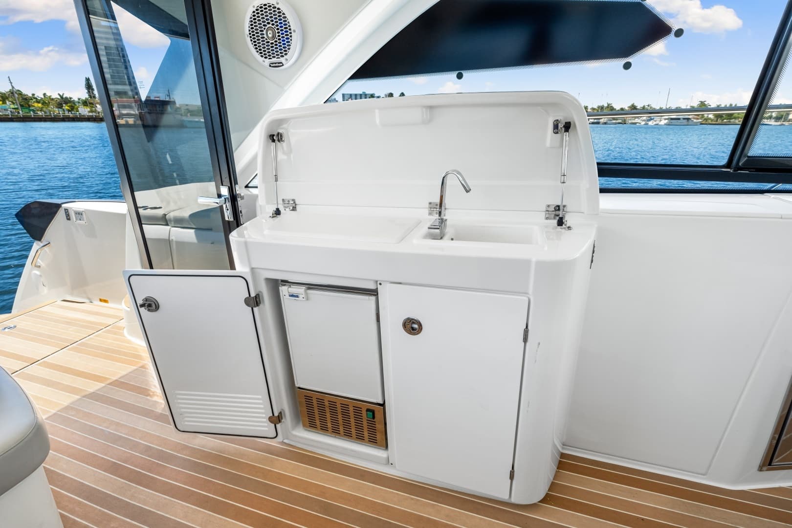 2024 Beneteau Gran Turismo 45 - Image 49
