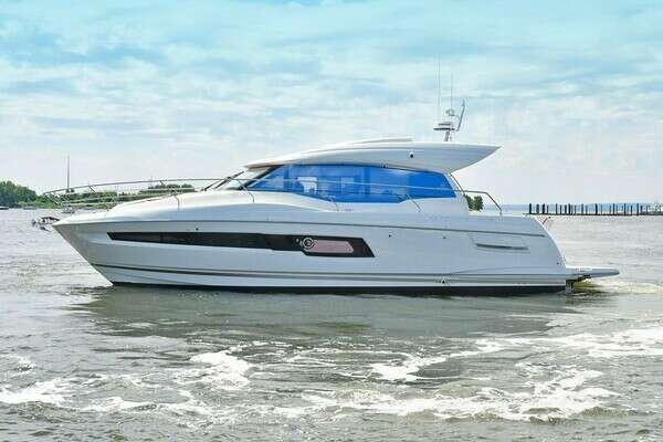 2020 Prestige 460S - Image 1