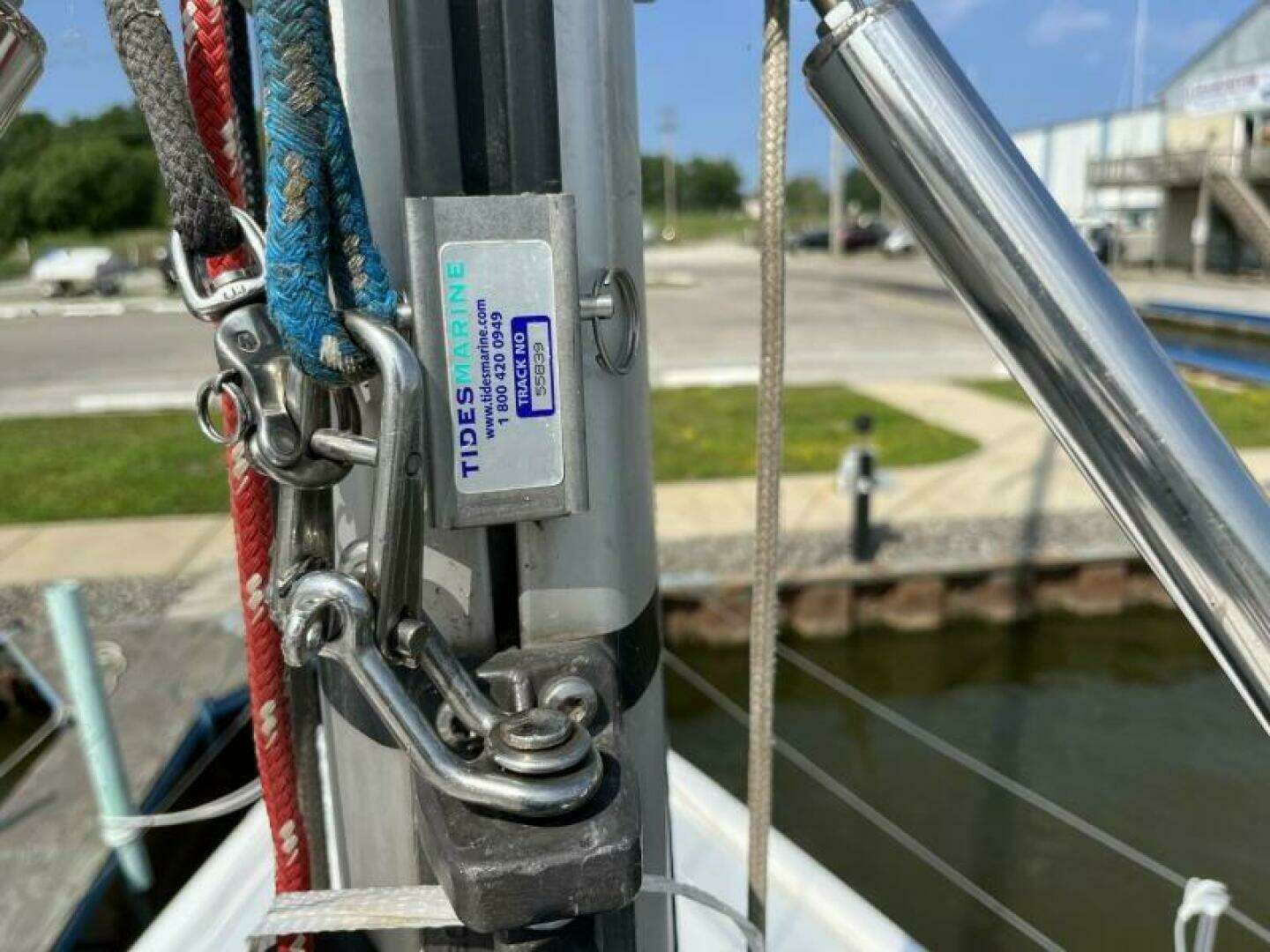 2000 Hunter 340 - Image 23