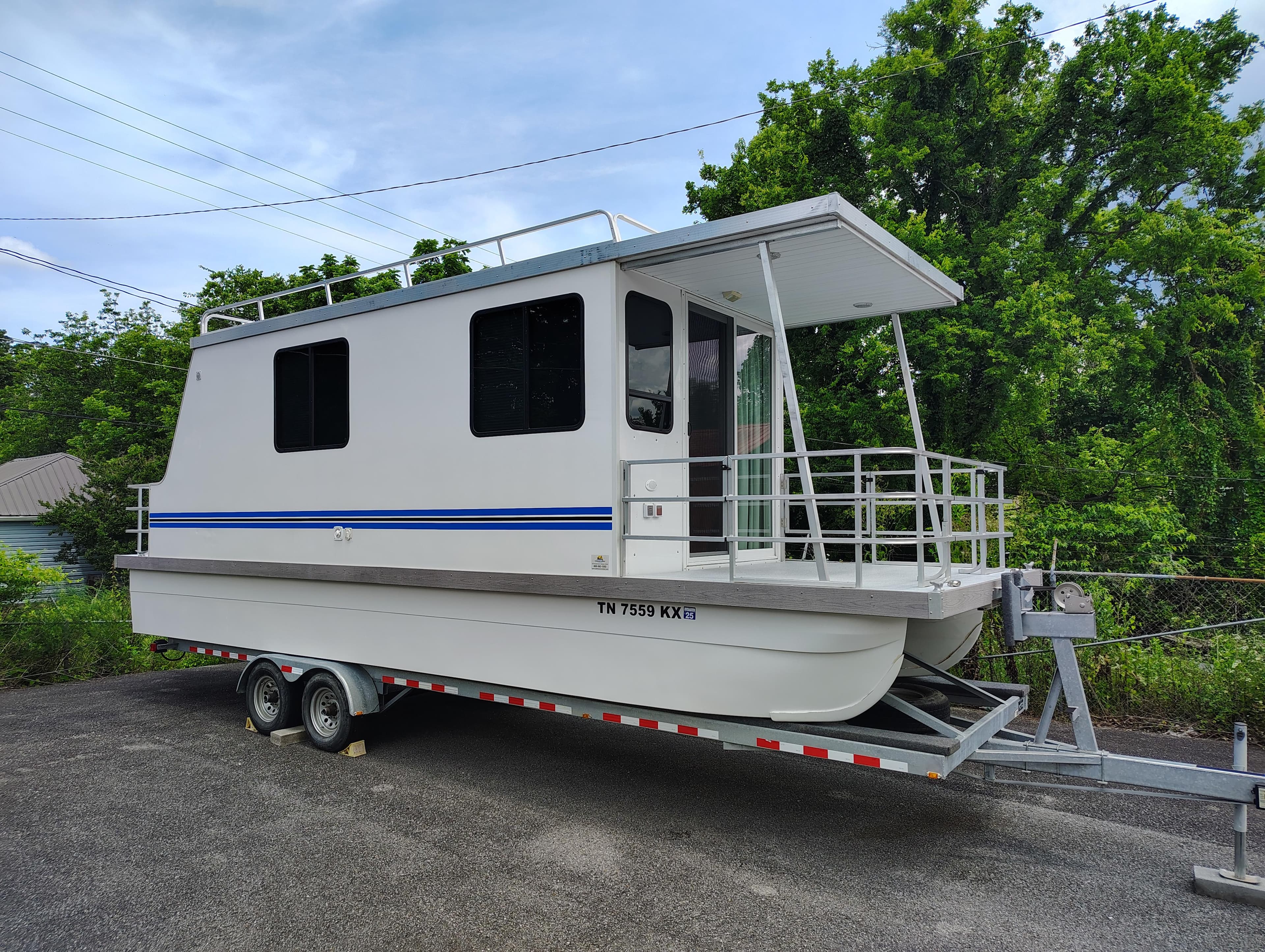 2017 Catamaran Cruisers Lil Hobo 31