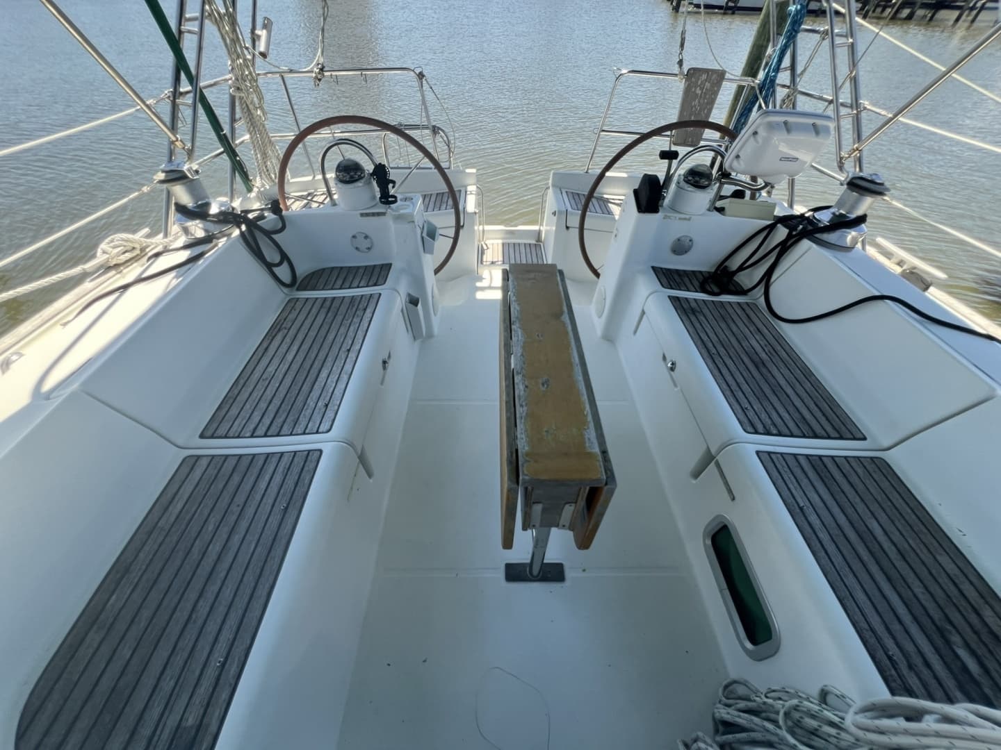 2001 Beneteau Oceanis 473 - Image 17