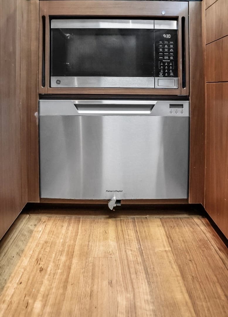 2016 Princess V58 - Image 20