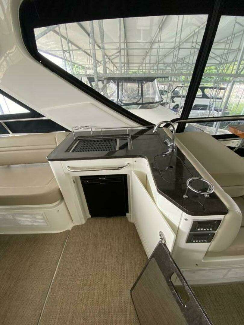 2016 Sea Ray 510 FLY - Image 43
