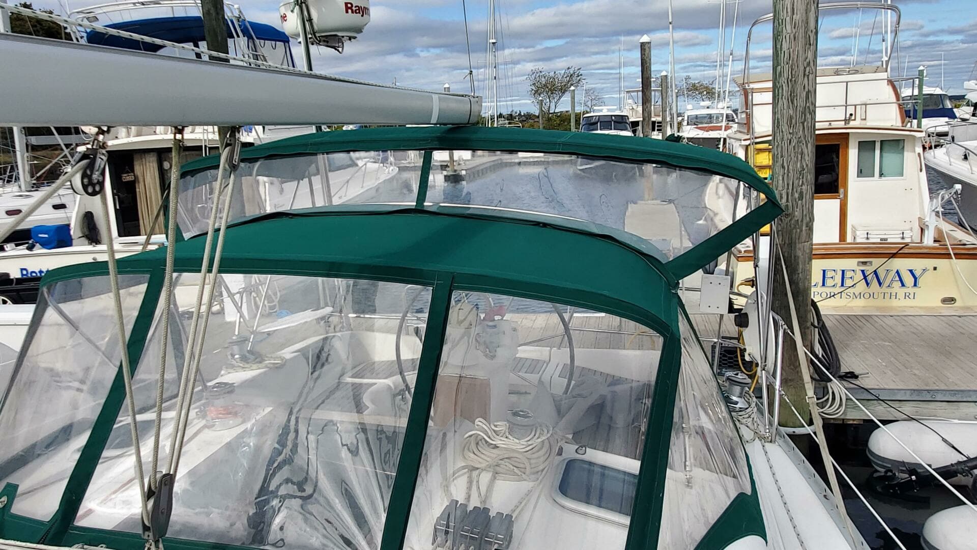 2000 Beneteau 361 - Image 15