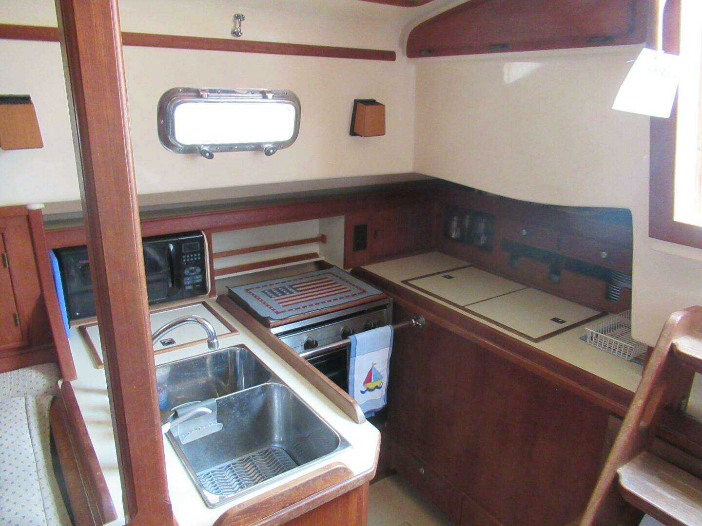 2003 Island Packet 350 - Image 13