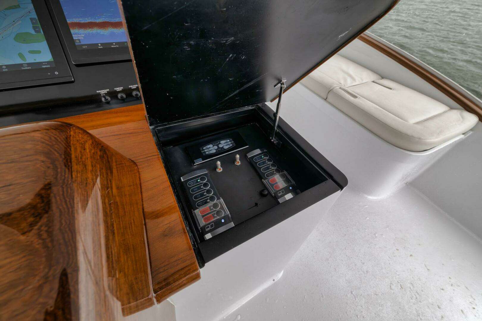 2011 Jim Smith — - Image 89