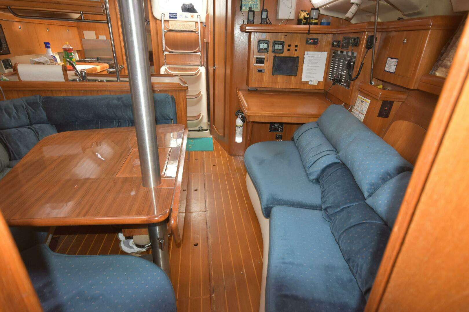 2003 Hunter 386 - Image 40