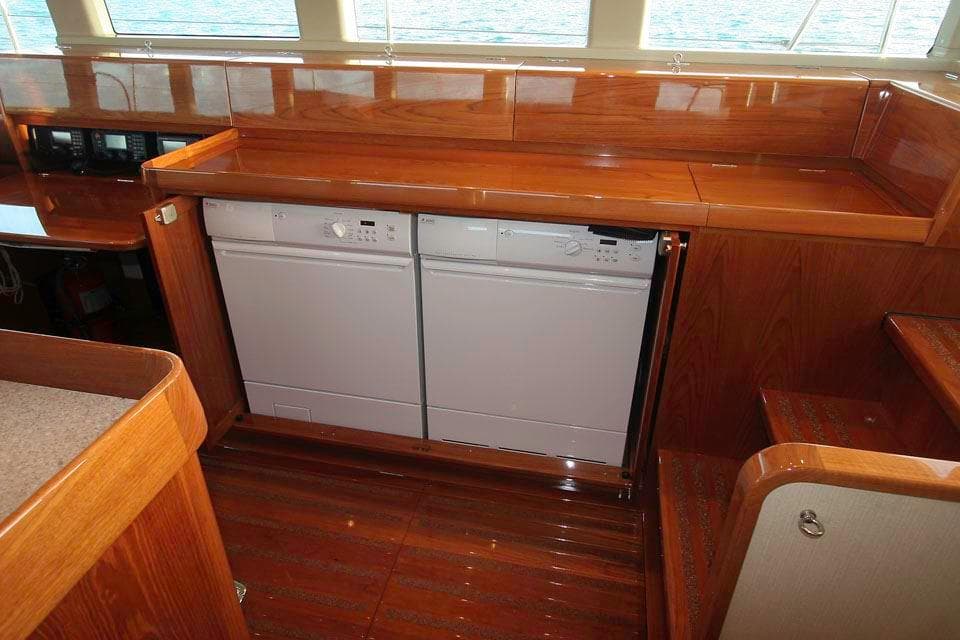 2005 Custom FPB 83 - 63