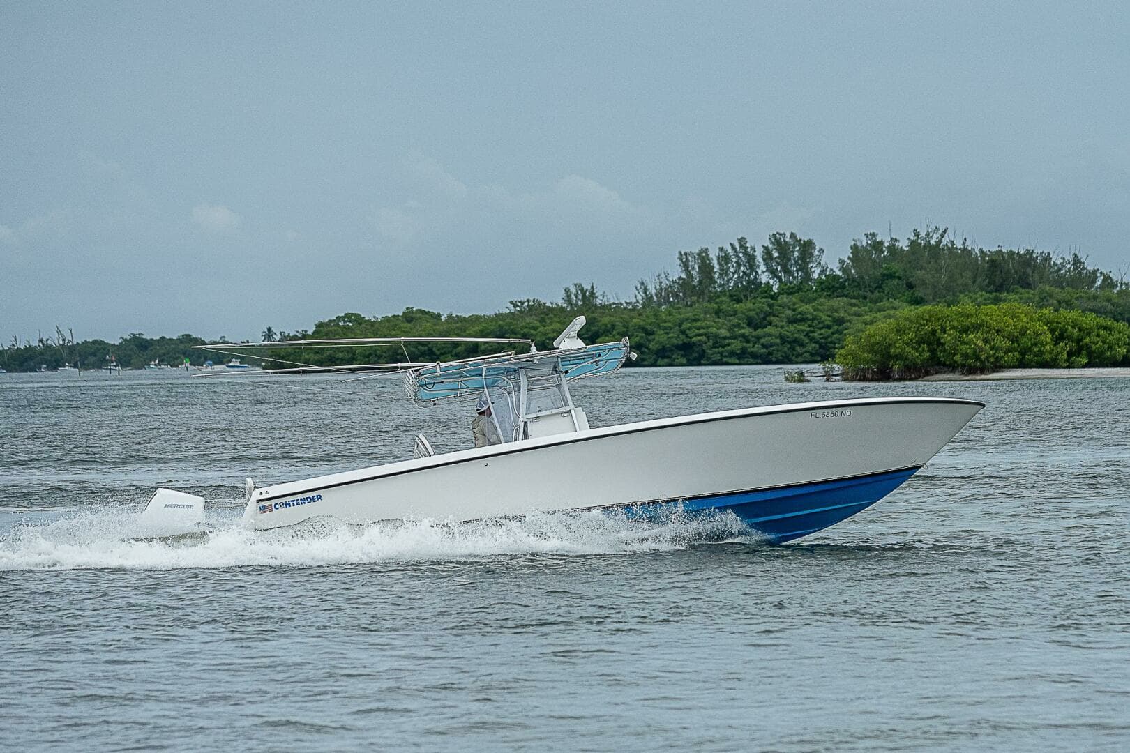 2004 Contender 36 Open - Image 22