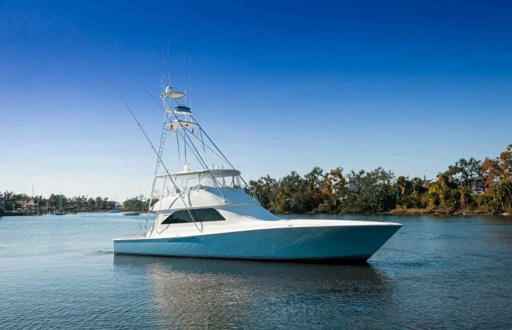 2001 Viking 61 Convertible - Image 54