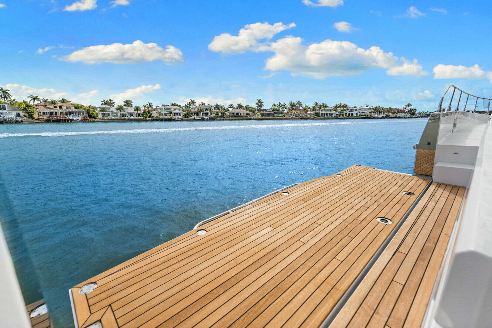 2026 Cruisers Yachts 57 FLY - Image 48