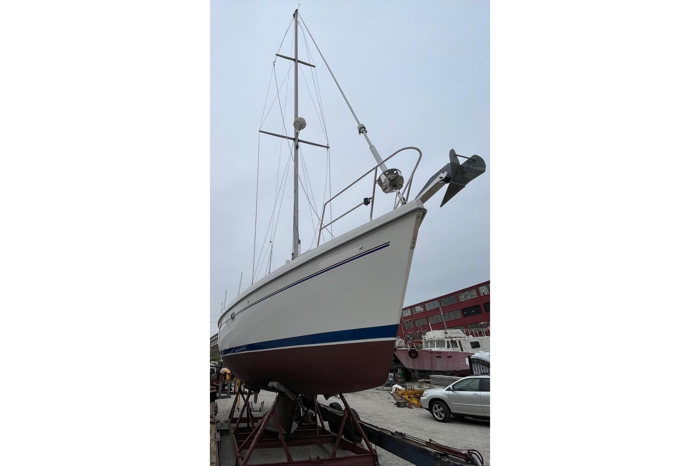 Sailboat Catalina 380, 2001 model, on dry dock for maintenance.