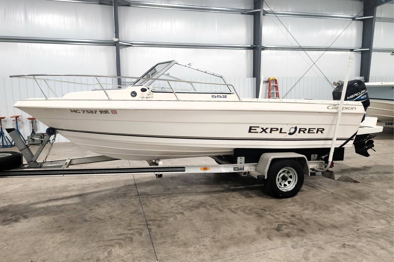 1999 Campion Explorer 552 - Image 11
