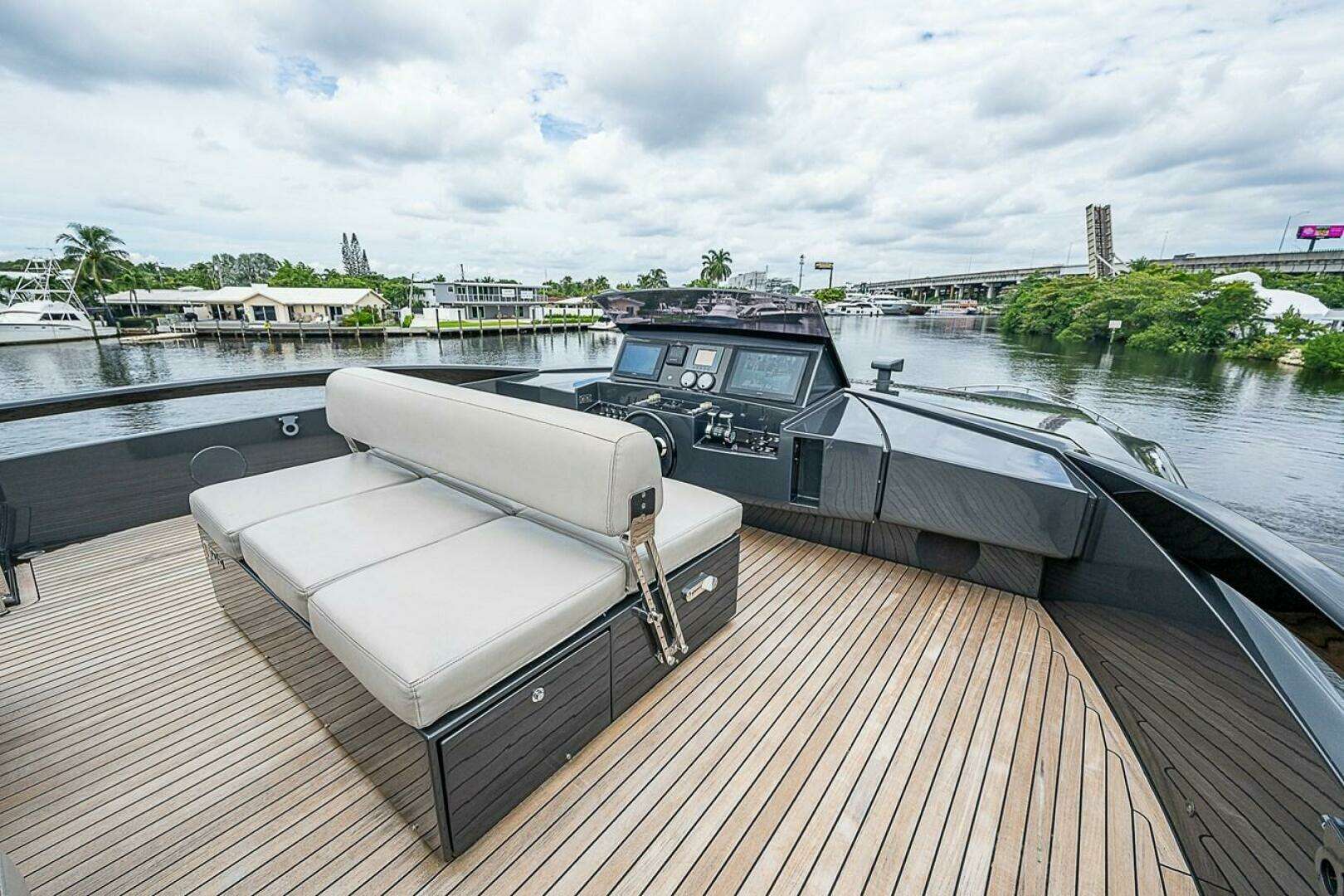 2014 Pershing Pershing 92 - Image 36