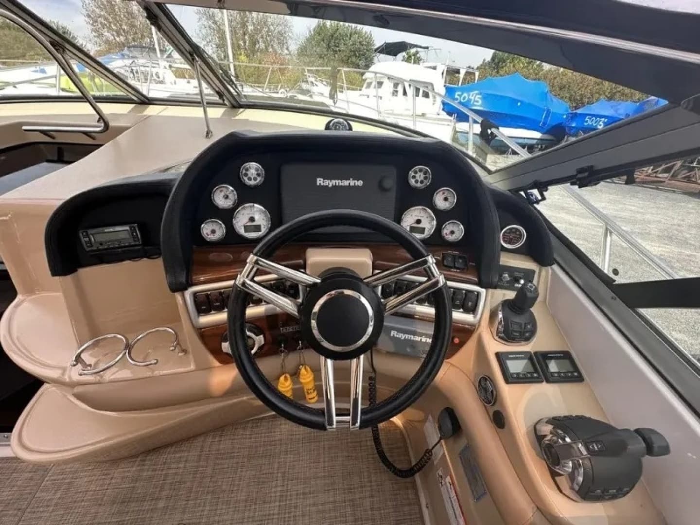 2015 Four Winns 375 Vista - Image 21