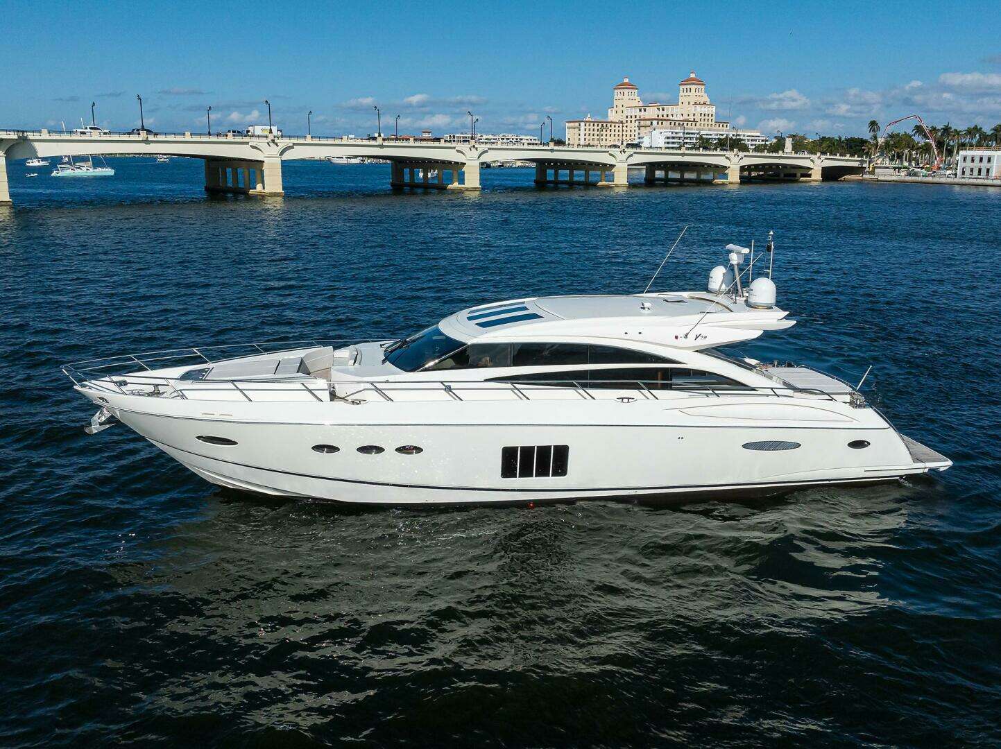 2013 Princess V72 Express Yacht - Image 60