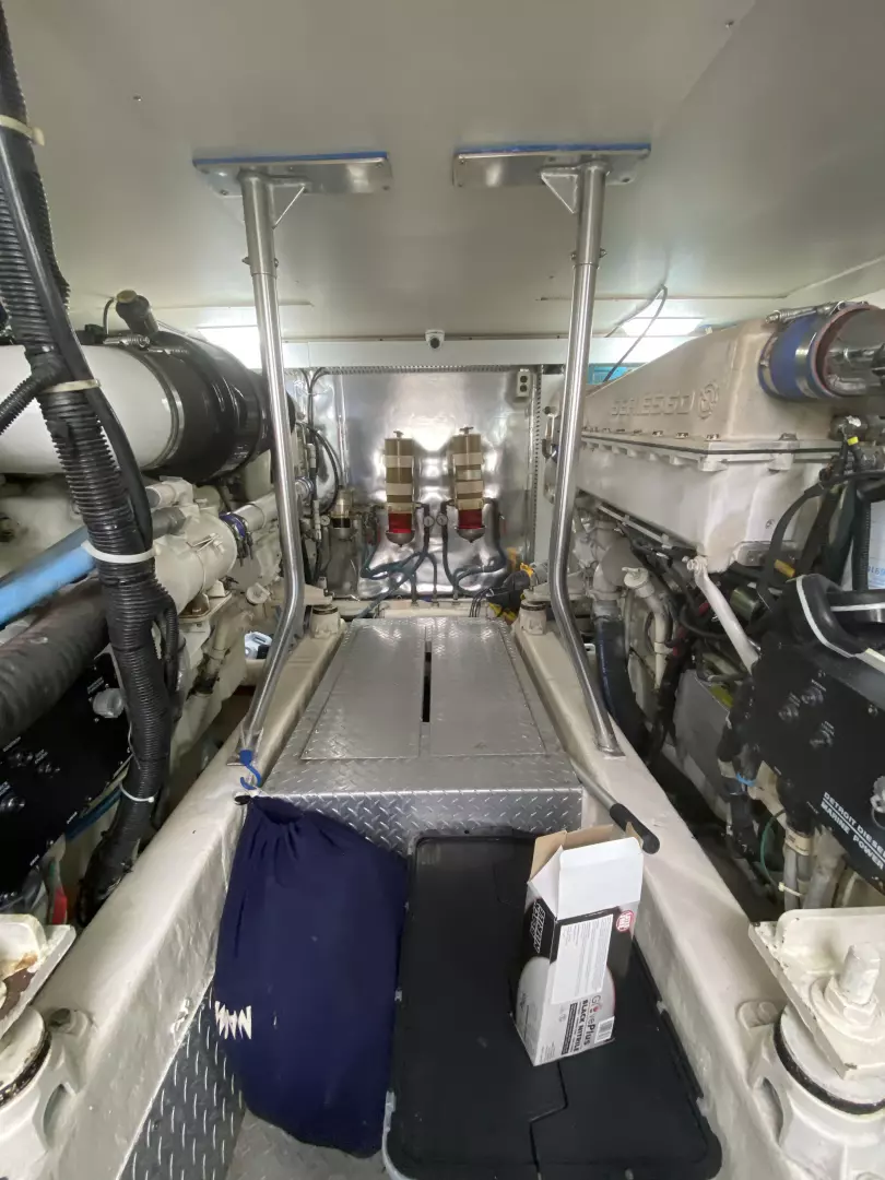 2002 Ocean Yachts 52 Sportfish - Image 27