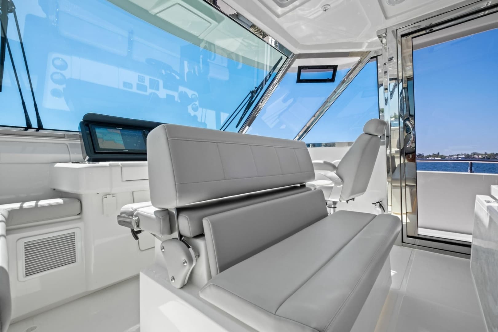 2022 Aquila 54 Yacht - Image 48