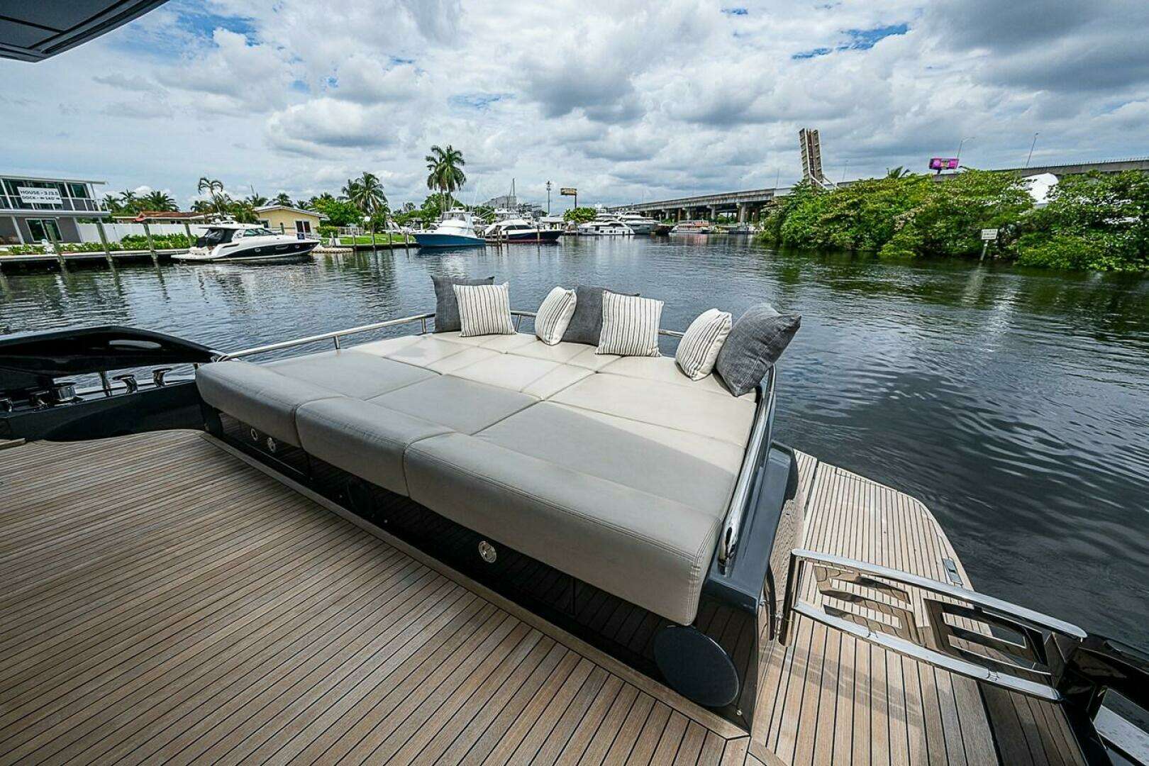 2014 Pershing Pershing 92 - Image 4