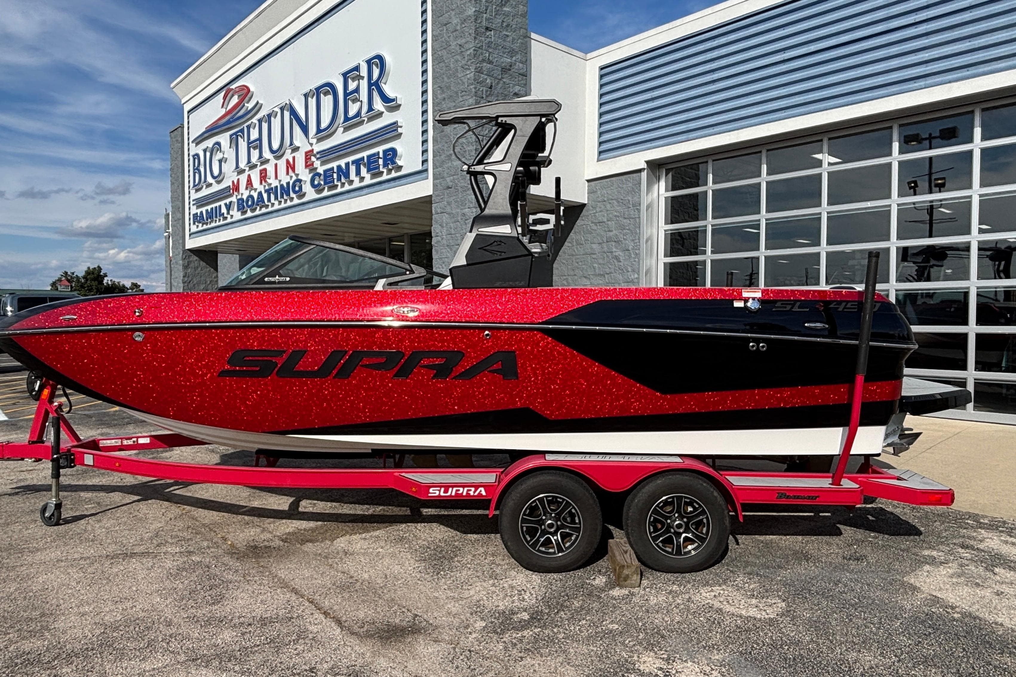 2019 Supra SL 450 boat in red and black at Big Thunder Marine.