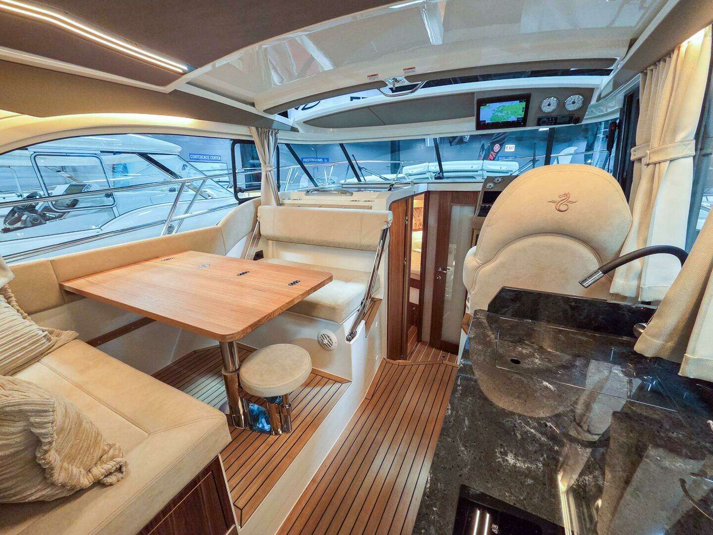 2026 Marex 330 Scandinavia - Image 7