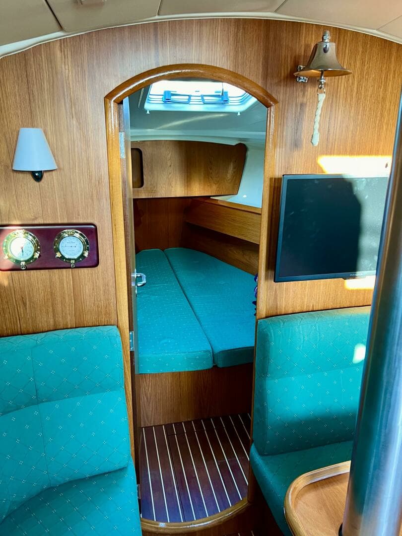 2005 Jeanneau Sun Odyssey 35 - Image 68