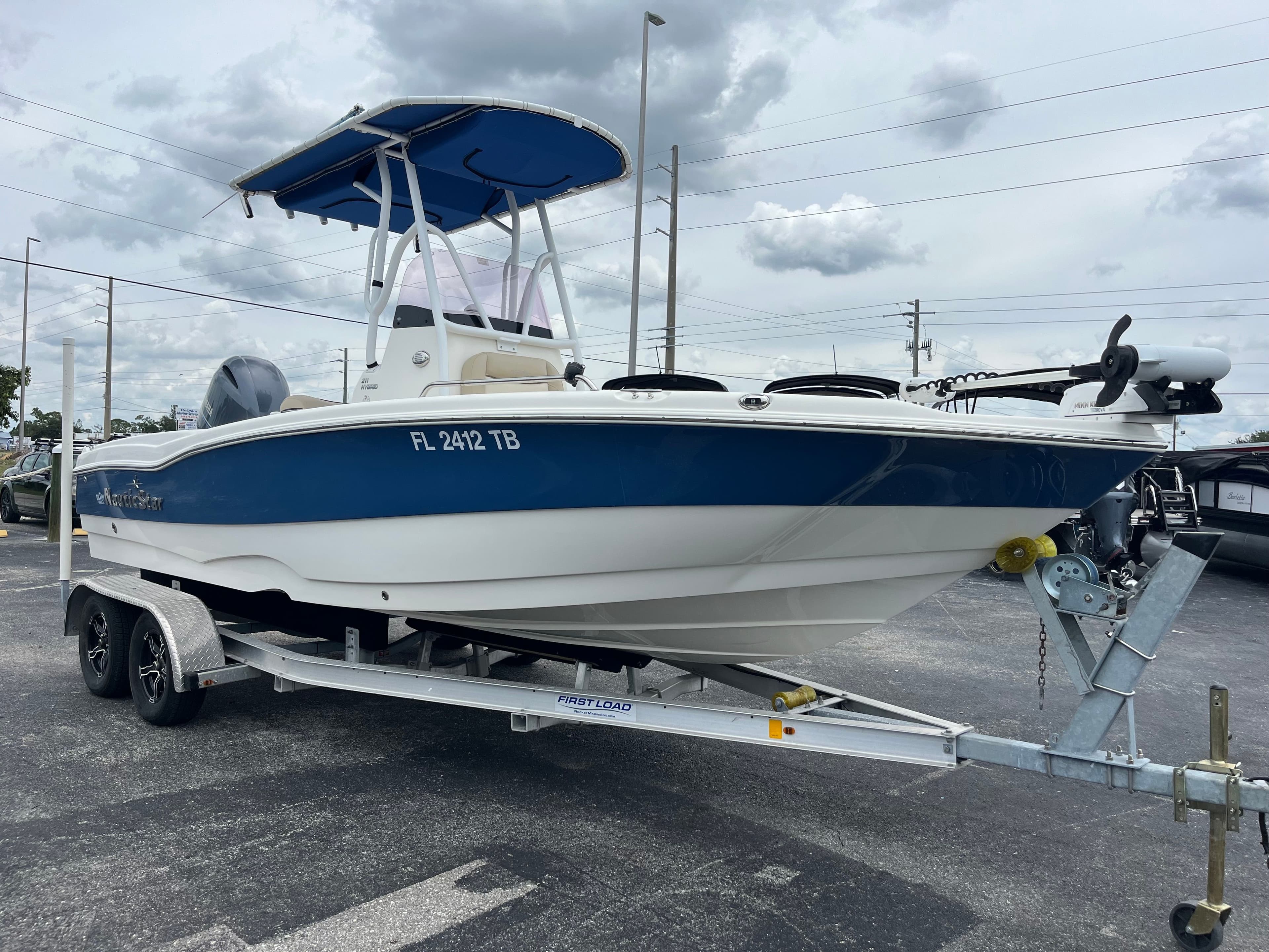 2022 NAUTICSTAR 211 HYBRID - Image 39