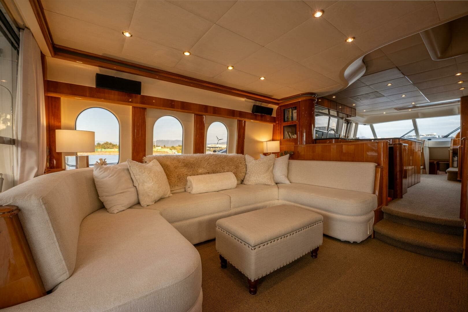 2002 Viking Princess 72 Princess Yacht - Image 29