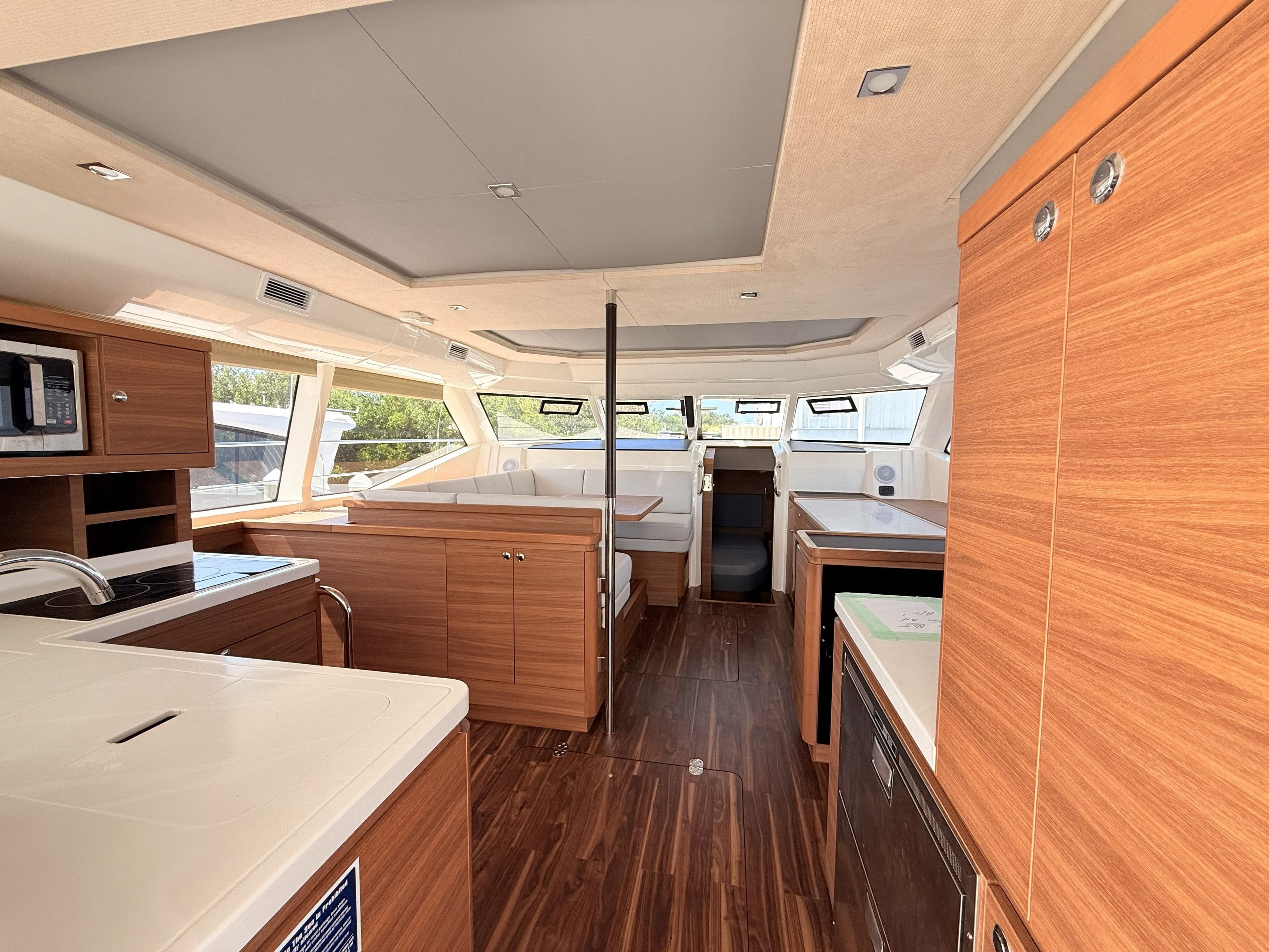 2024 Aquila 44 Yacht - 59