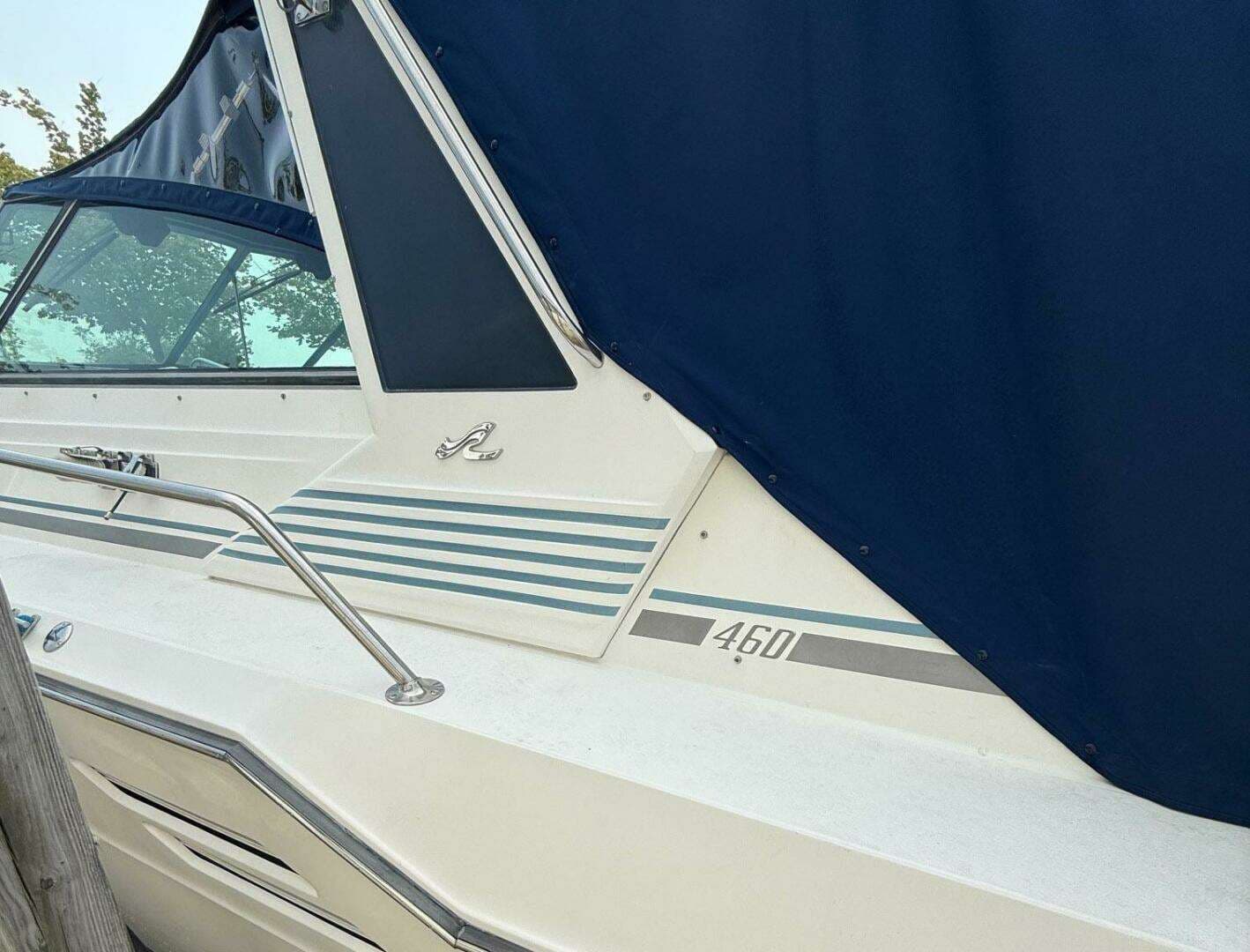 1989 Sea Ray 460 Express Cruiser - Image 6
