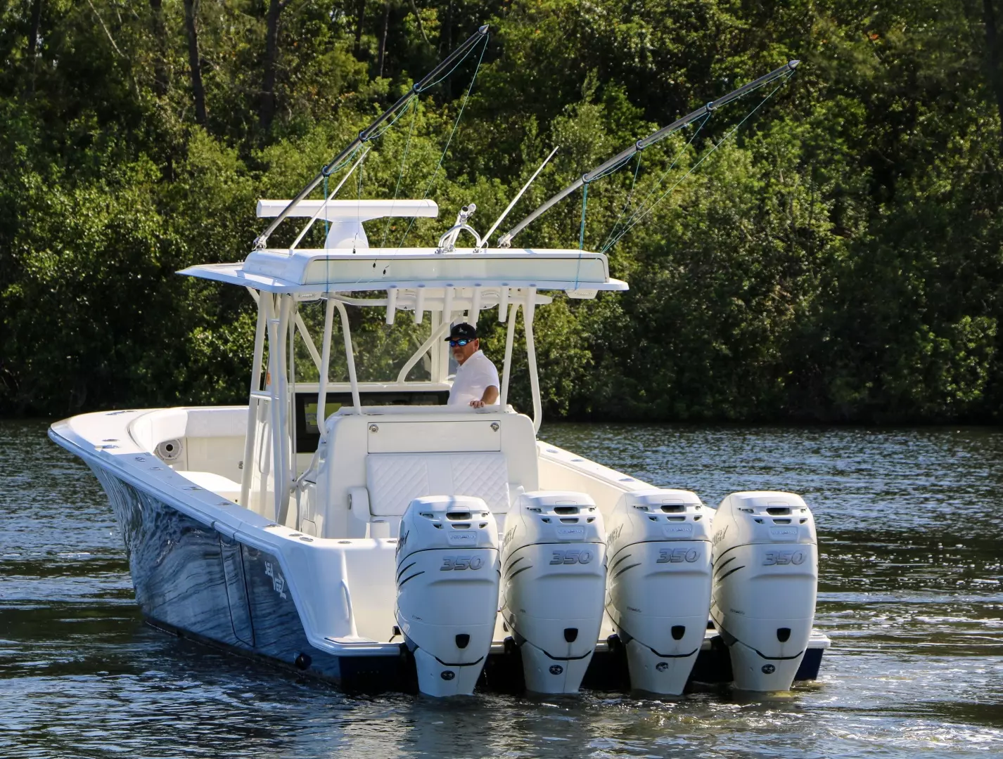 2016 SeaVee 390Z - Image 24
