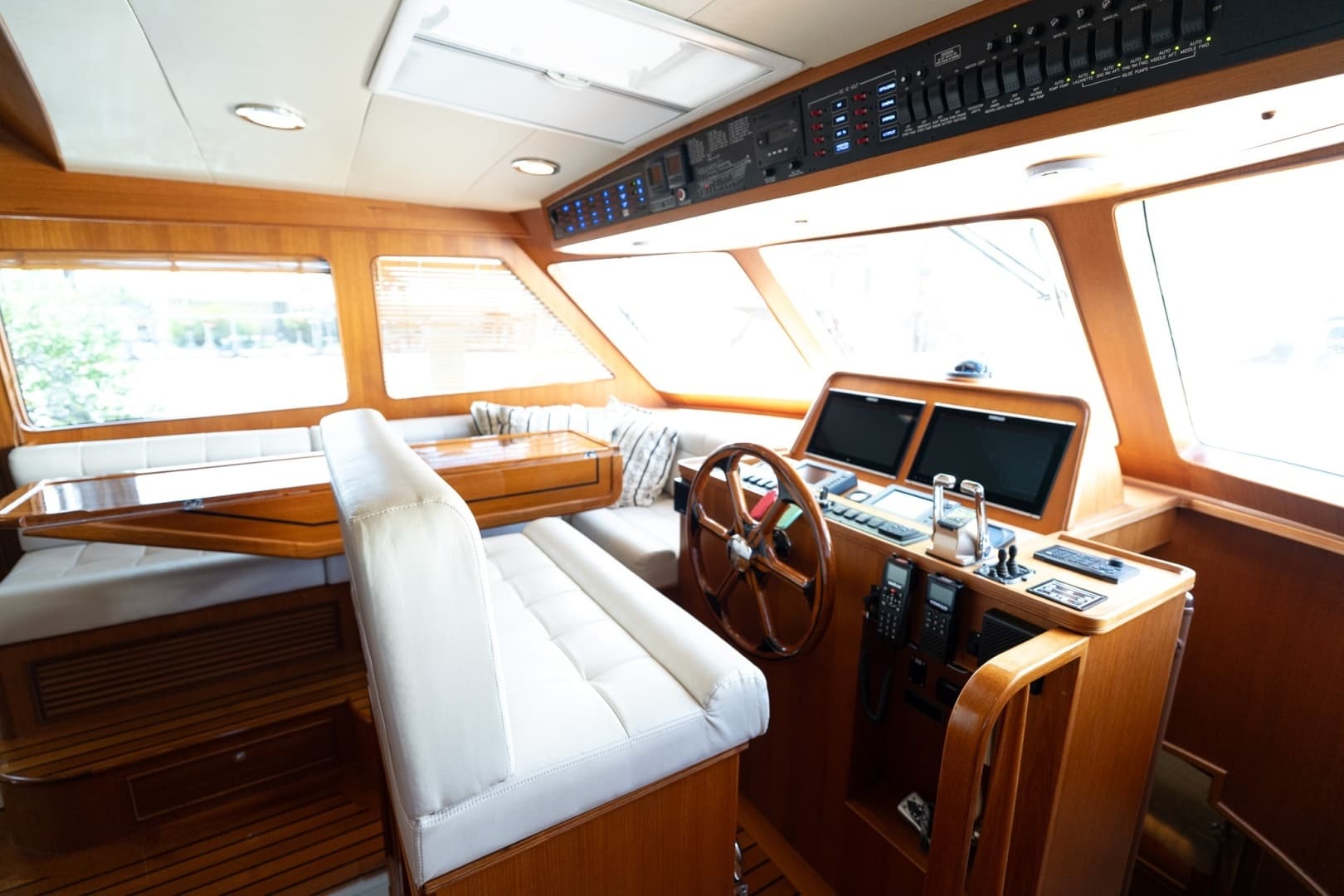 2015 Marlow Explorer 49E - Image 30