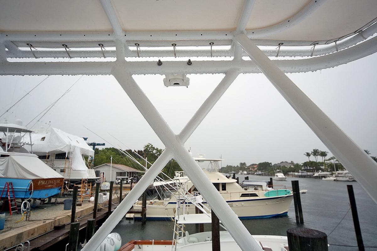 1971 Hatteras 45 Convertible at a marina, view from the deck.