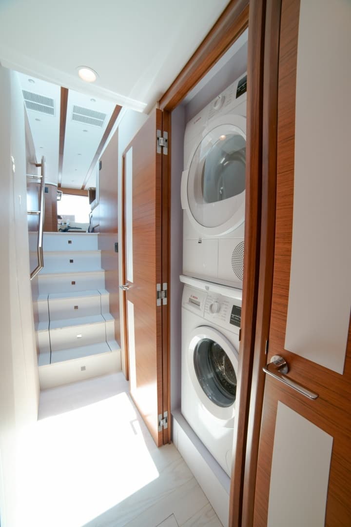 2027 Bertram 61 Convertible - Image 21