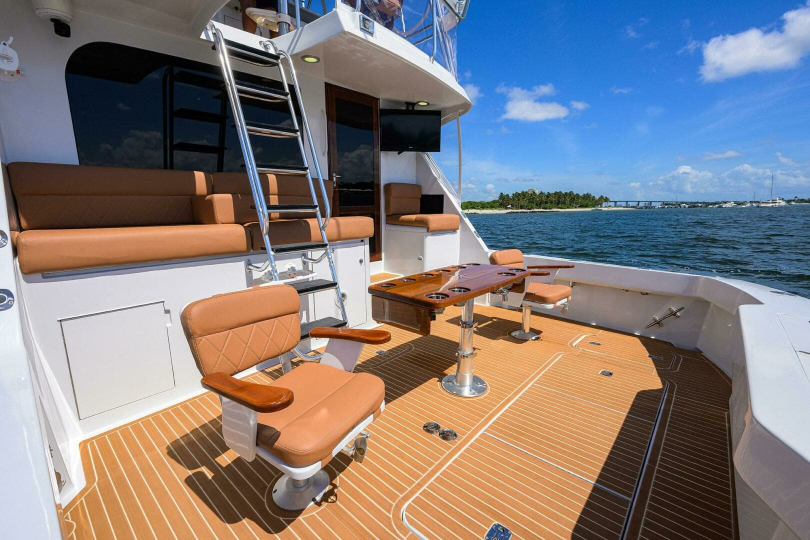 2001 Hatteras Convertible - Image 63