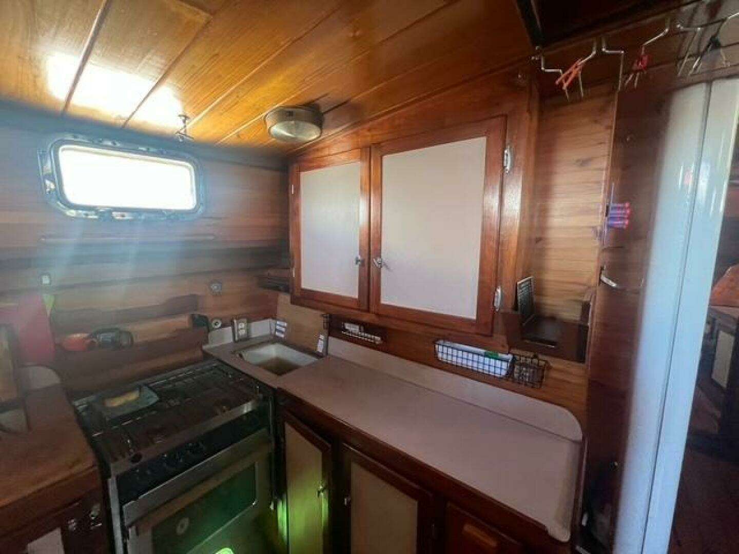 1993 Custom Baraka 46 - Image 8