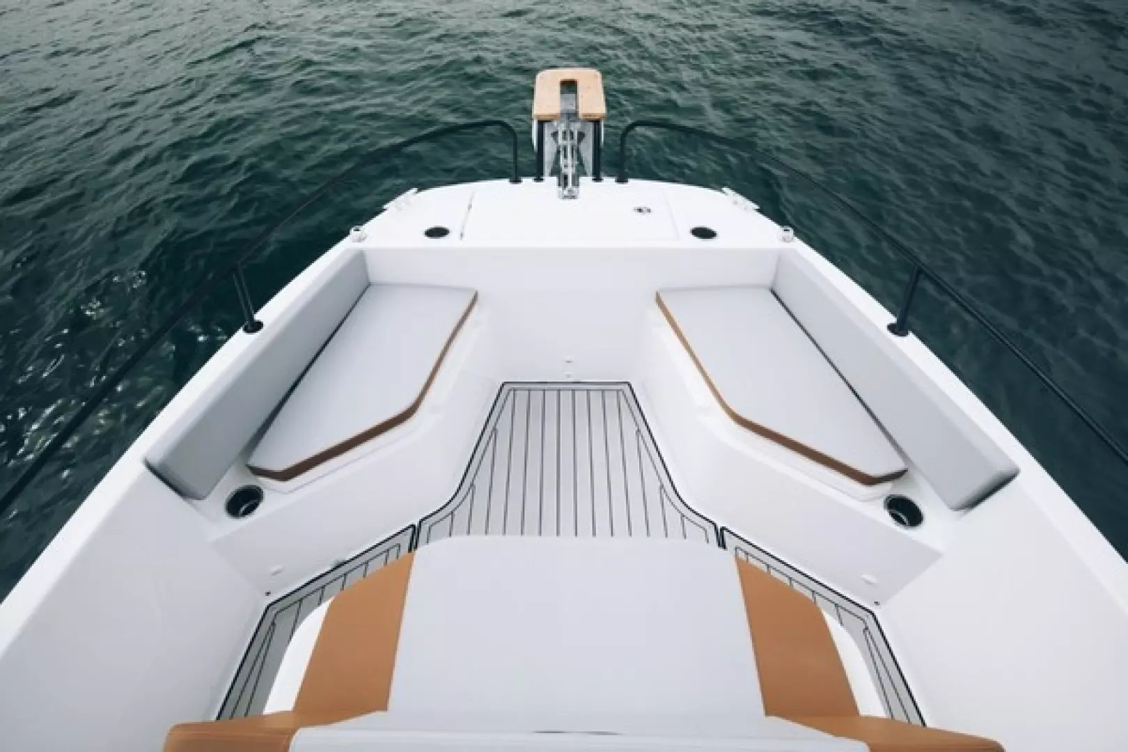2026 Beneteau Flyer 7 Spacedeck - Image 8