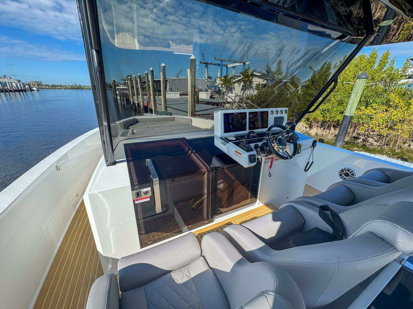2026 De Antonio Yachts D42 - Image 19
