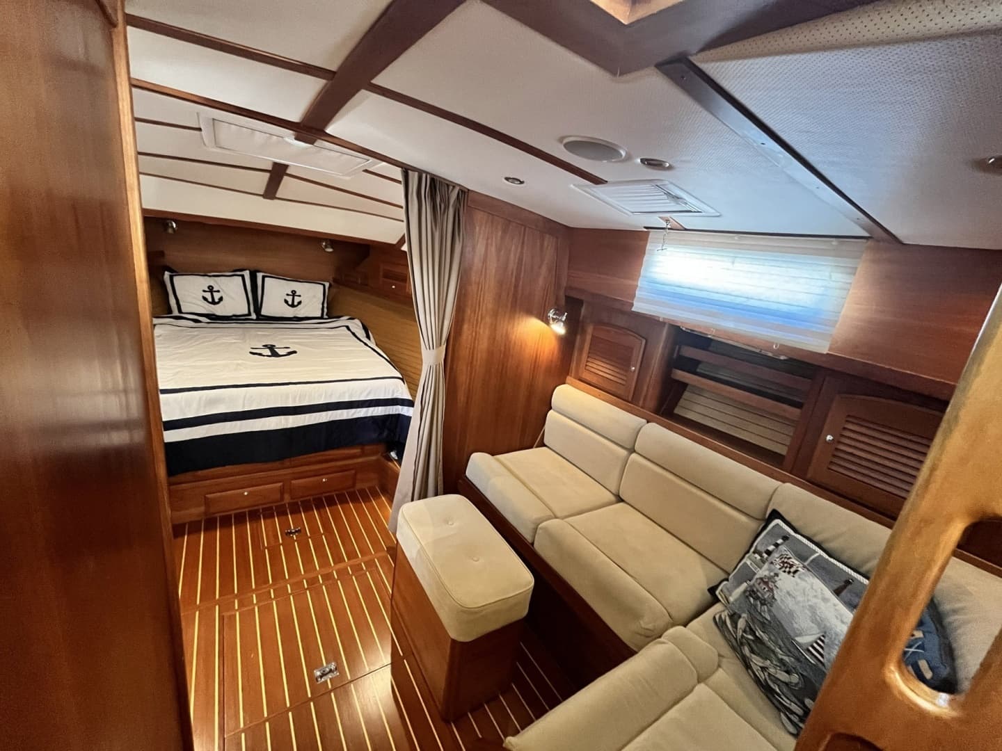2007 Sabre 34 Express - Image 34