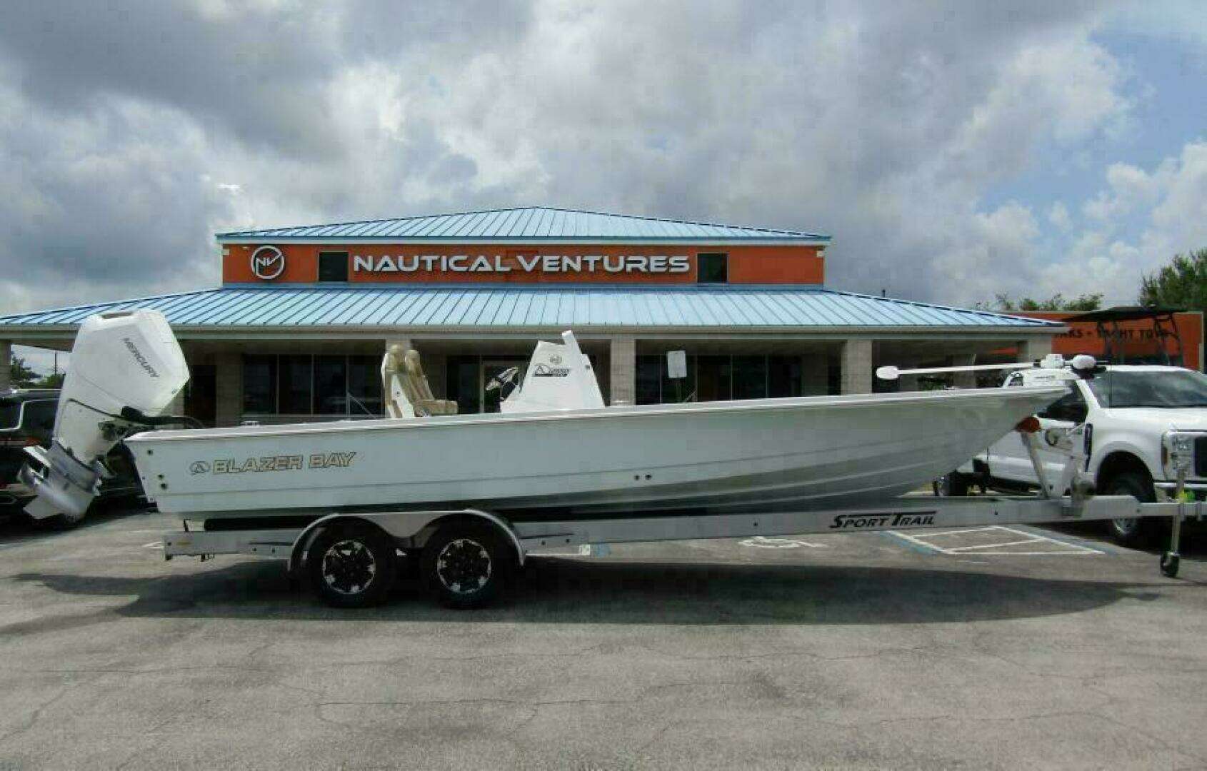 2025 Blazer Bay 2550 GTS - Image 4