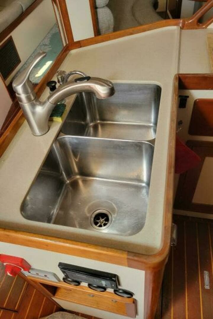 1996 Little Harbor 51 Pilothouse - Image 29
